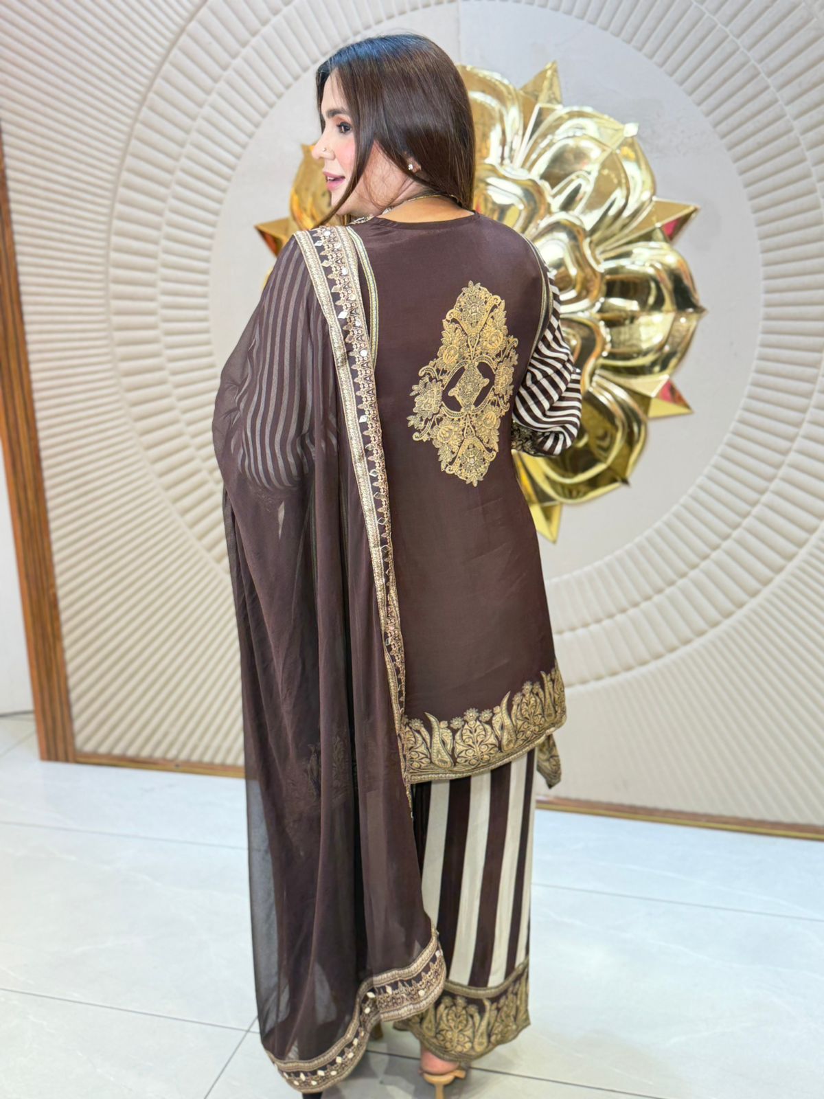Stunning Designer Suit PC2719