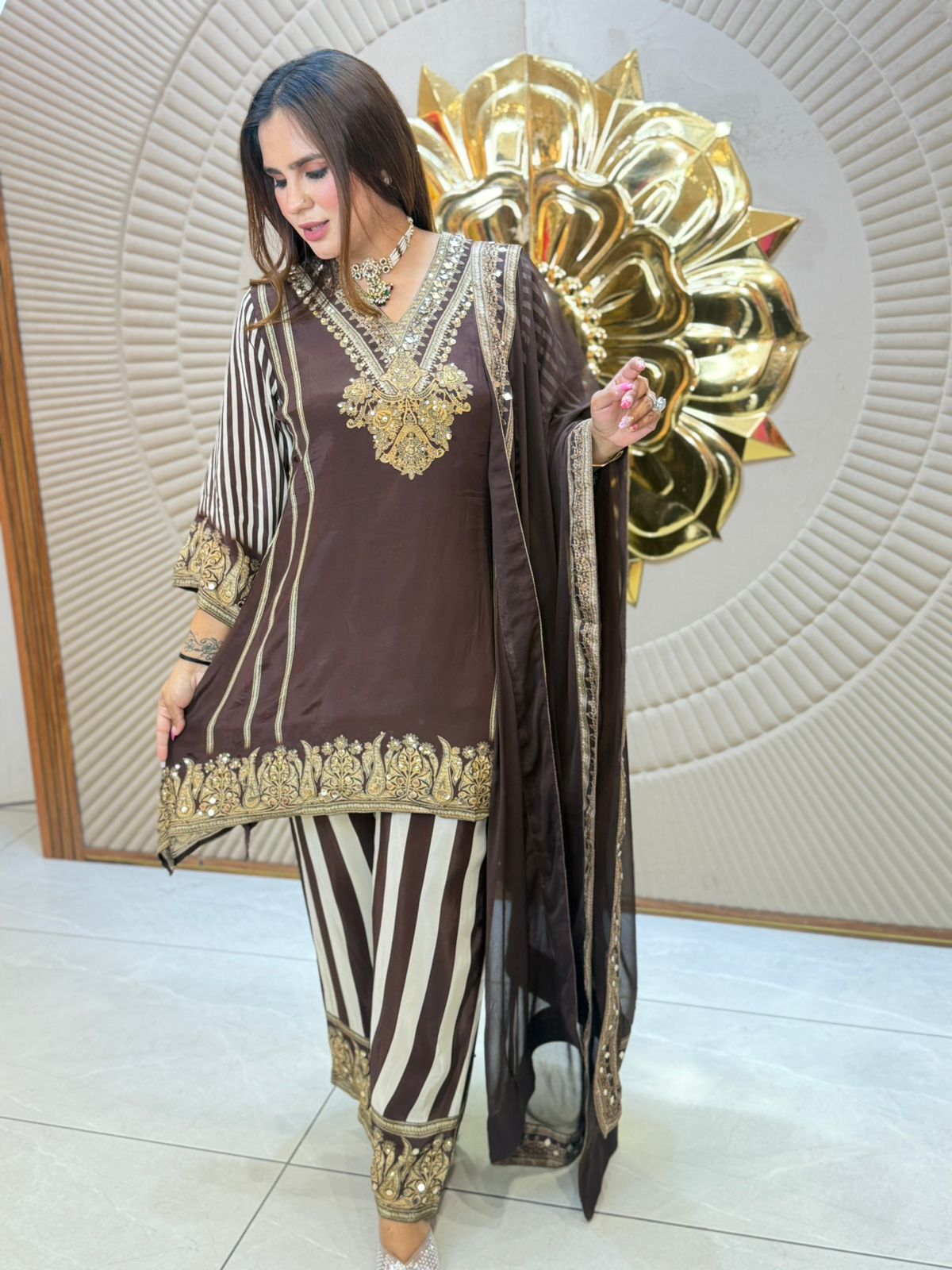 Stunning Designer Suit PC2719