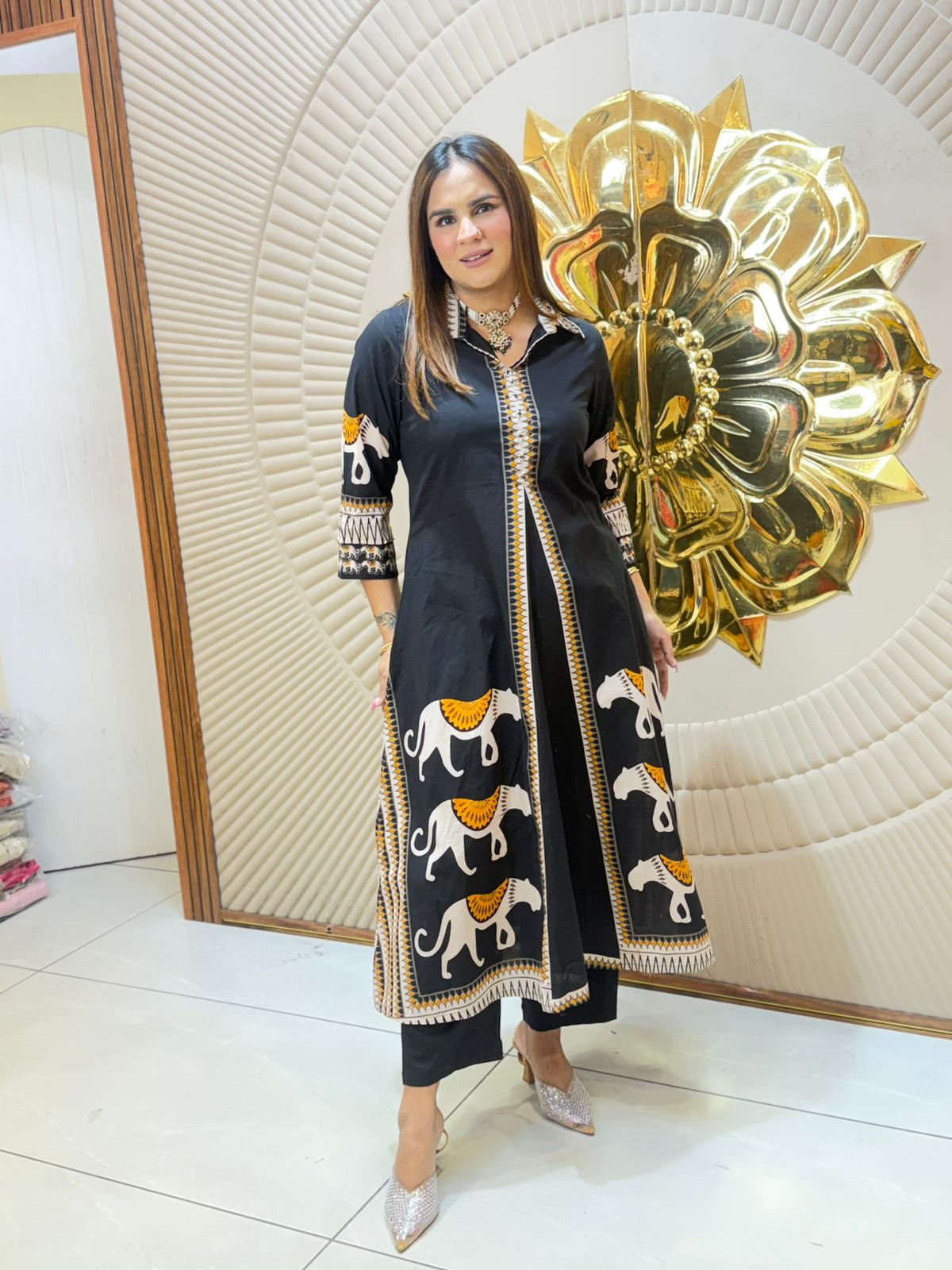 Beautiful Pattern Print Cut Work Suit PC2755