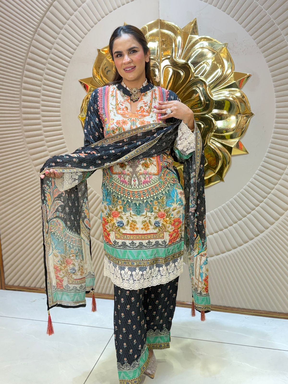 Stunning Floral Print Suit PC2760