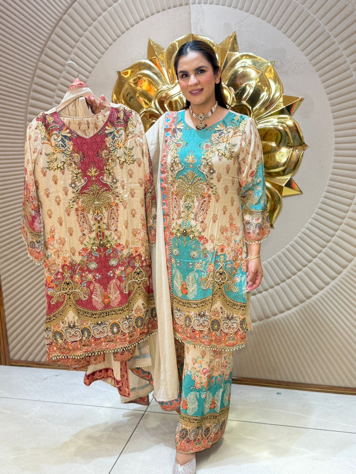 Stunning Pattern Print Suit With Lace Work PC2762