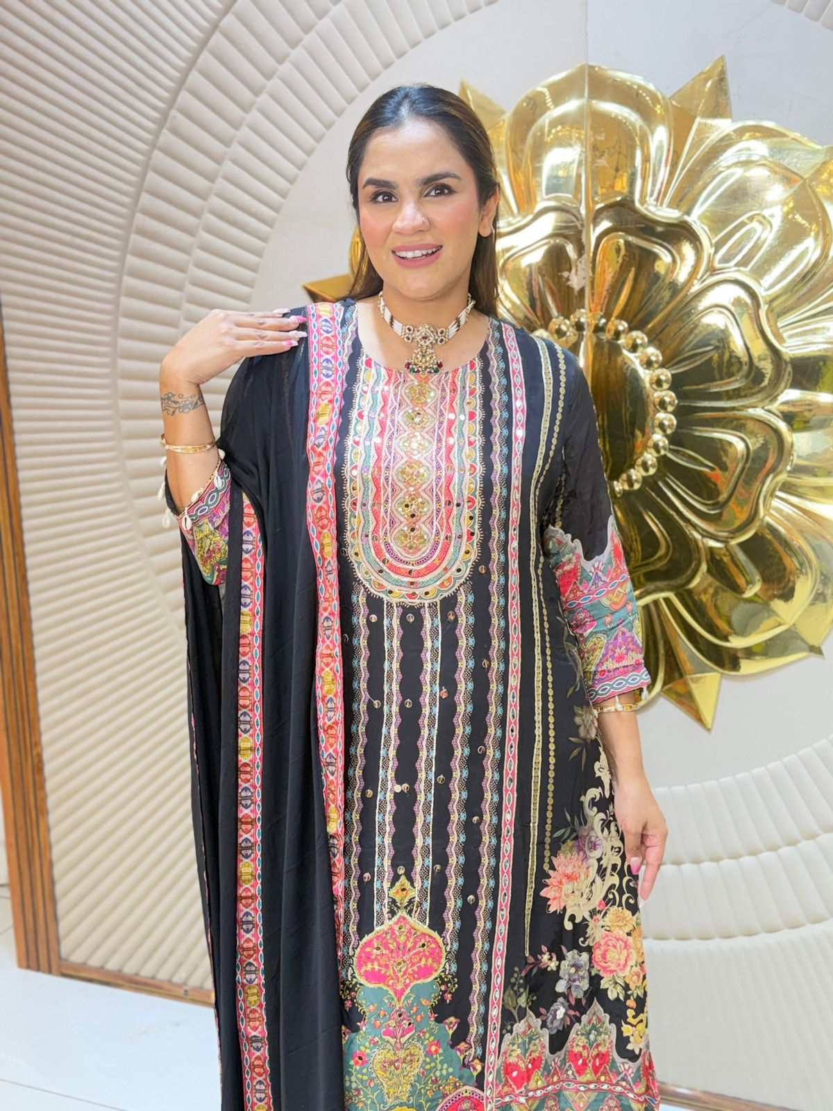Stunning Party Wear Suit PC2763