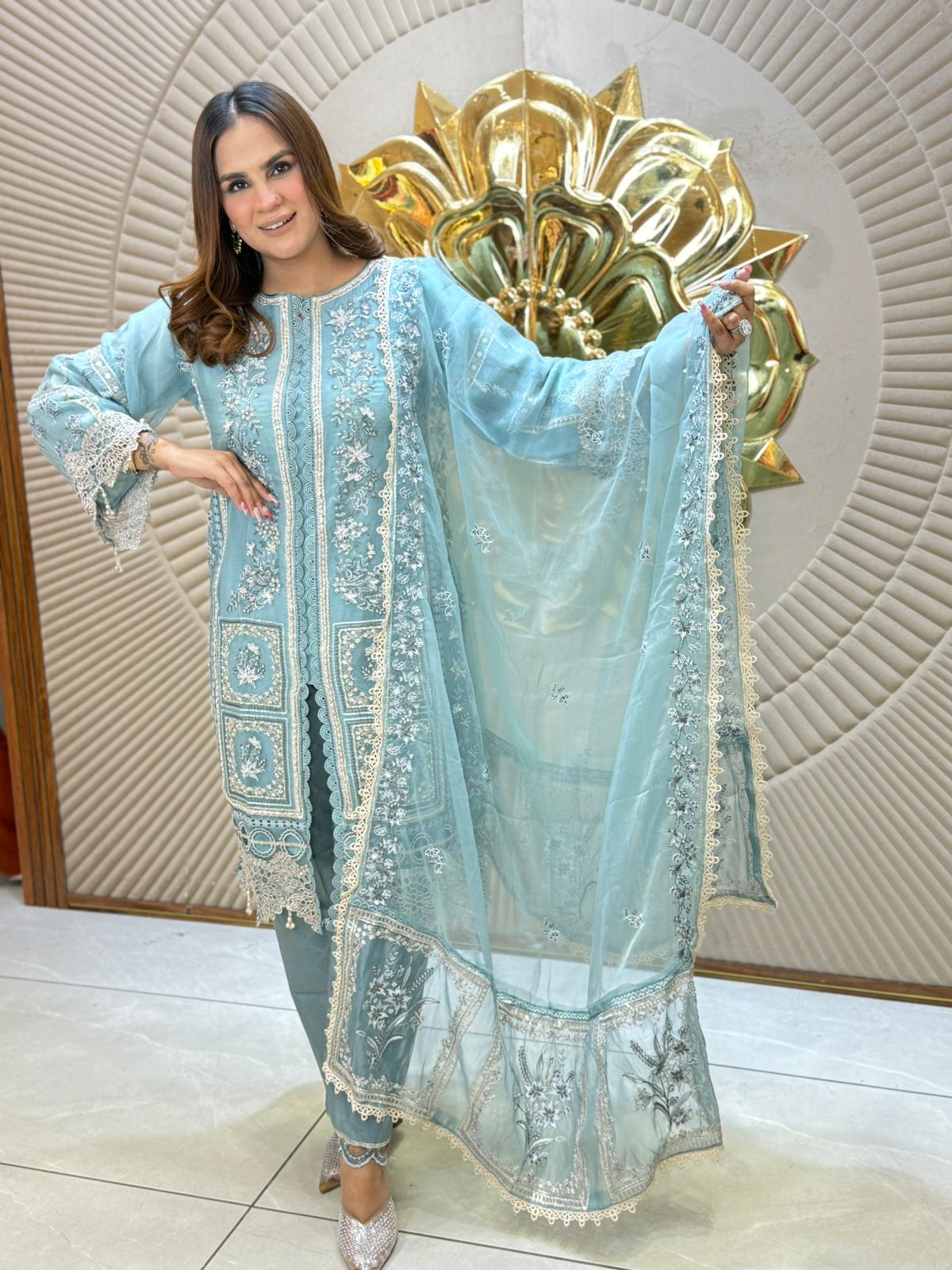 Beautiful Embroidery Suit PC2789