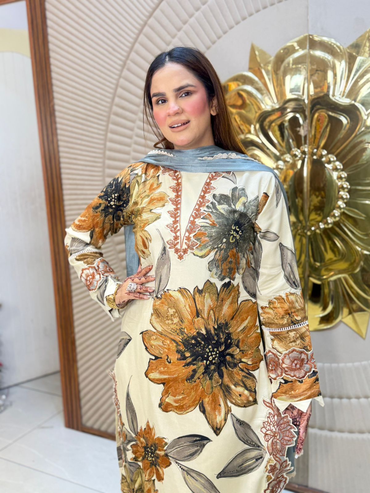 Beautiful Floral Print Suit PC2858