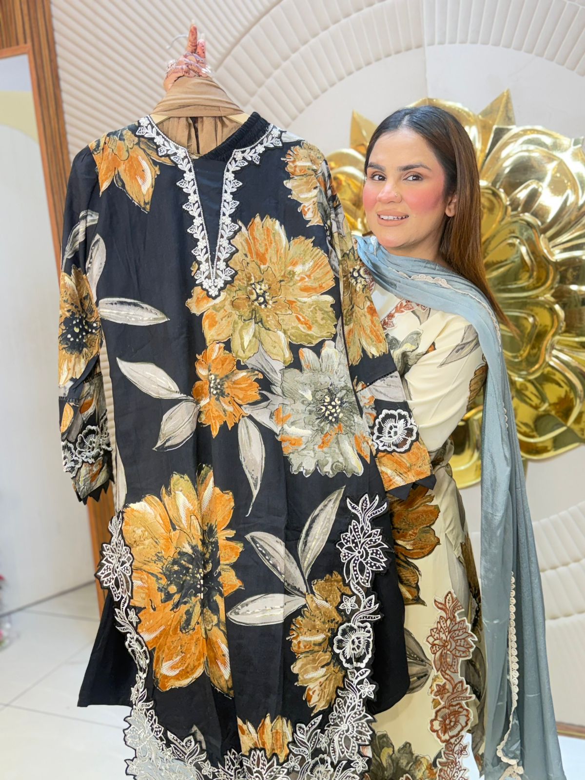 Beautiful Floral Print Suit PC2858