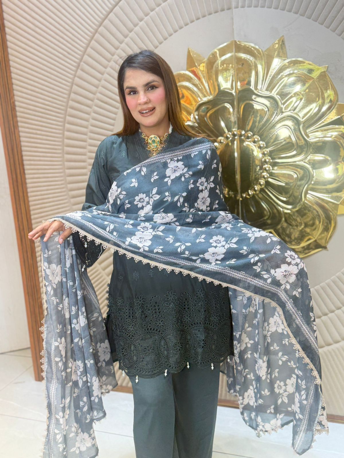 Beautiful Suit With Laser Cut Work PC2908