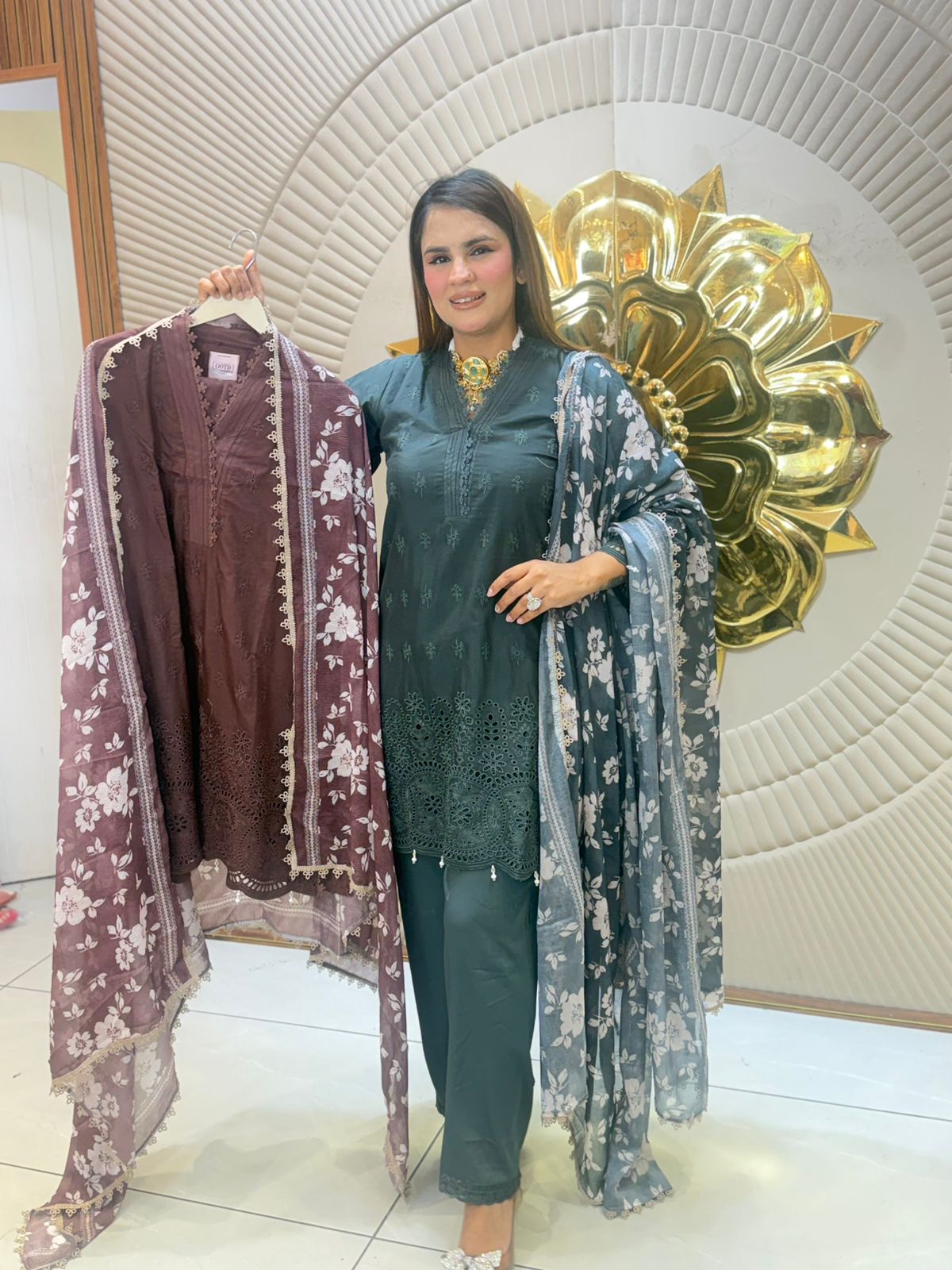 Beautiful Suit With Laser Cut Work PC2908