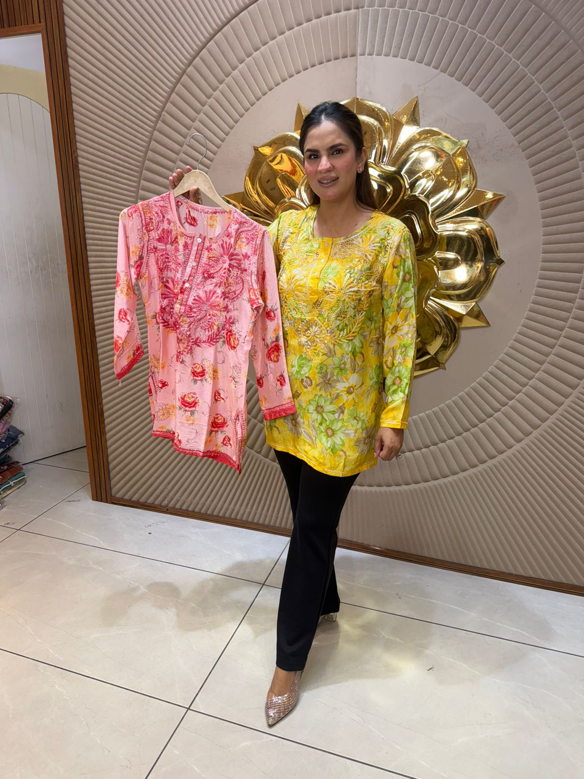 Beautiful Flower Print Short Kurti PC3046