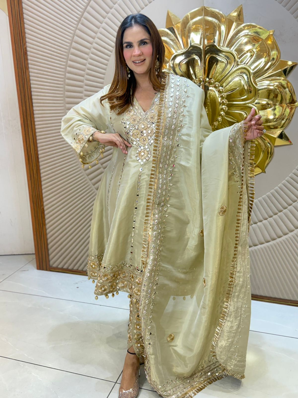 Stunning Party Wear Suit PC3078