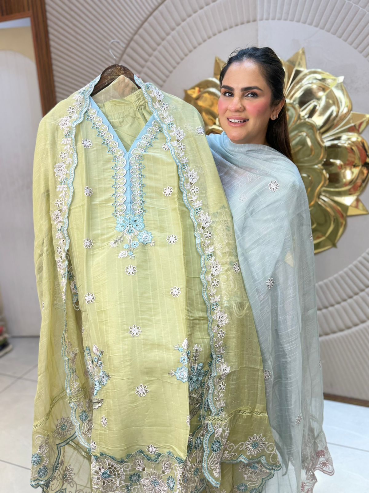 Stunning Floral Suit With Laser Cut Work PC3097