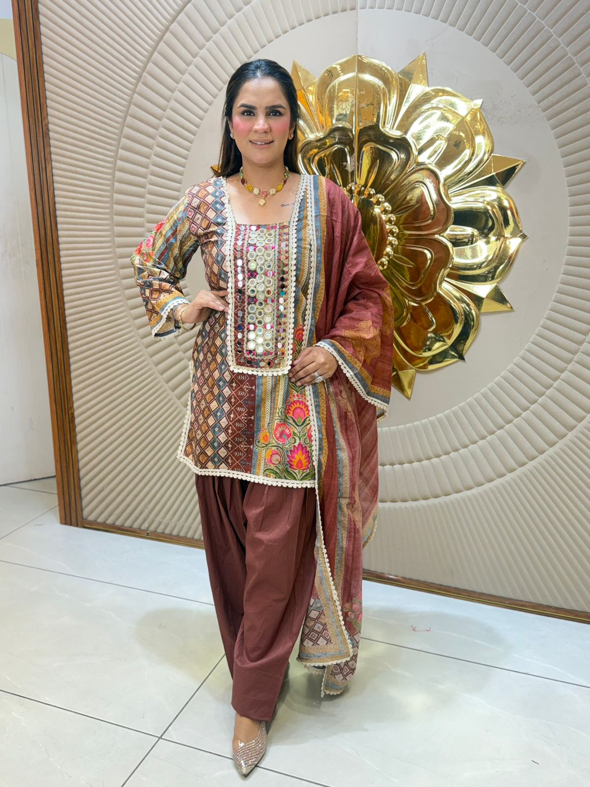 Beautiful Pattern Print Suit PC3106