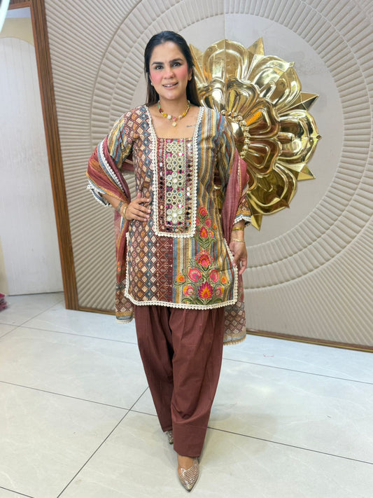 Beautiful Pattern Print Suit PC3106