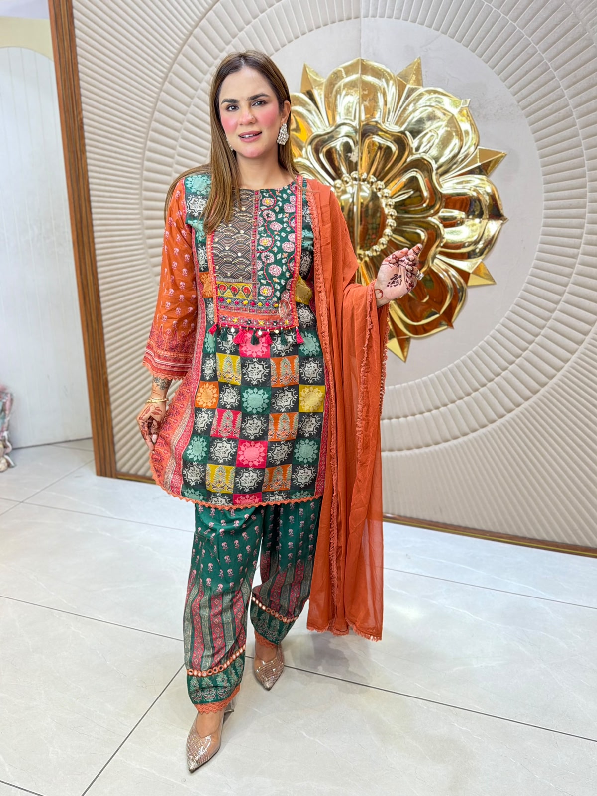 Beautiful Pattern Print Suit PC3137