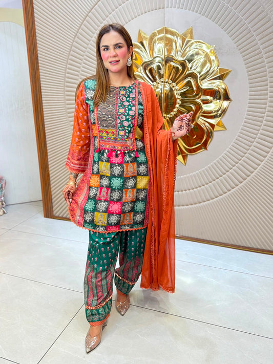 Beautiful Pattern Print Suit PC3137
