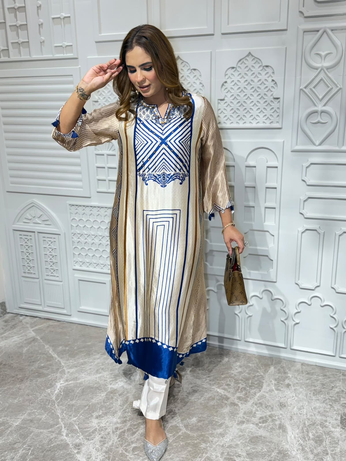 Beautiful Pattern Print Suit PC3179