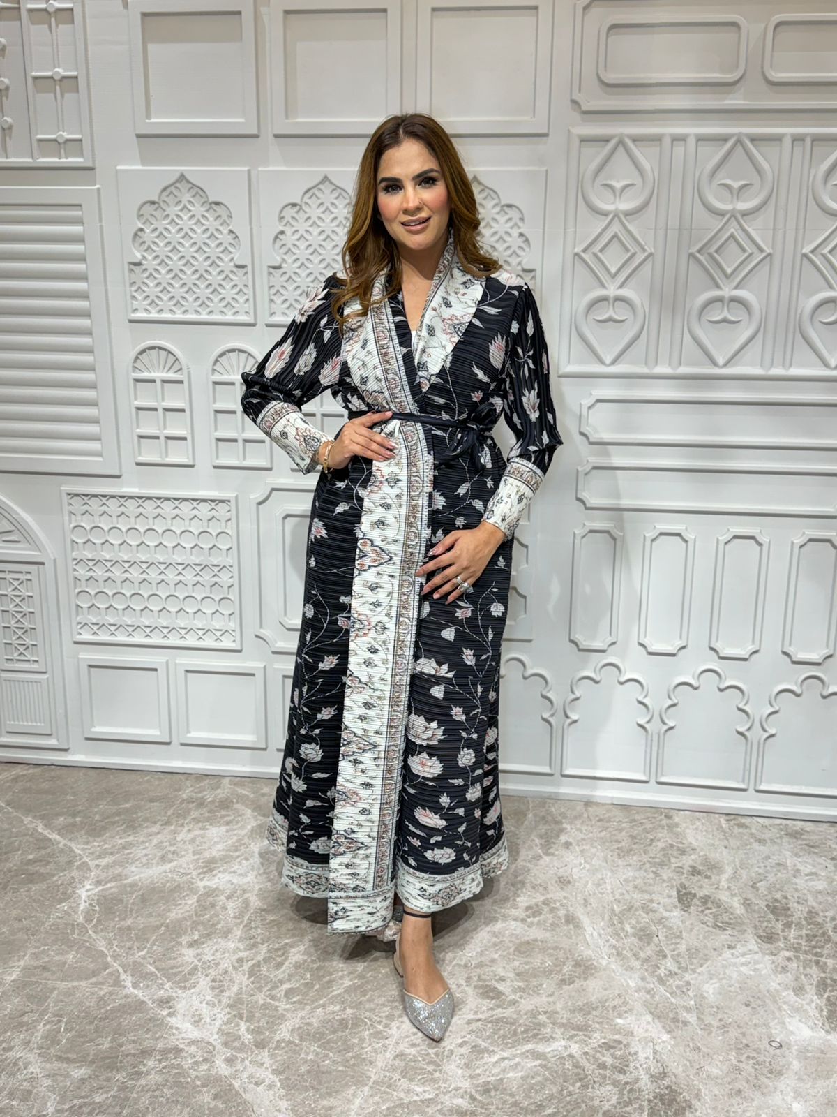 Beautiful Long Shrug With Belt PC3181