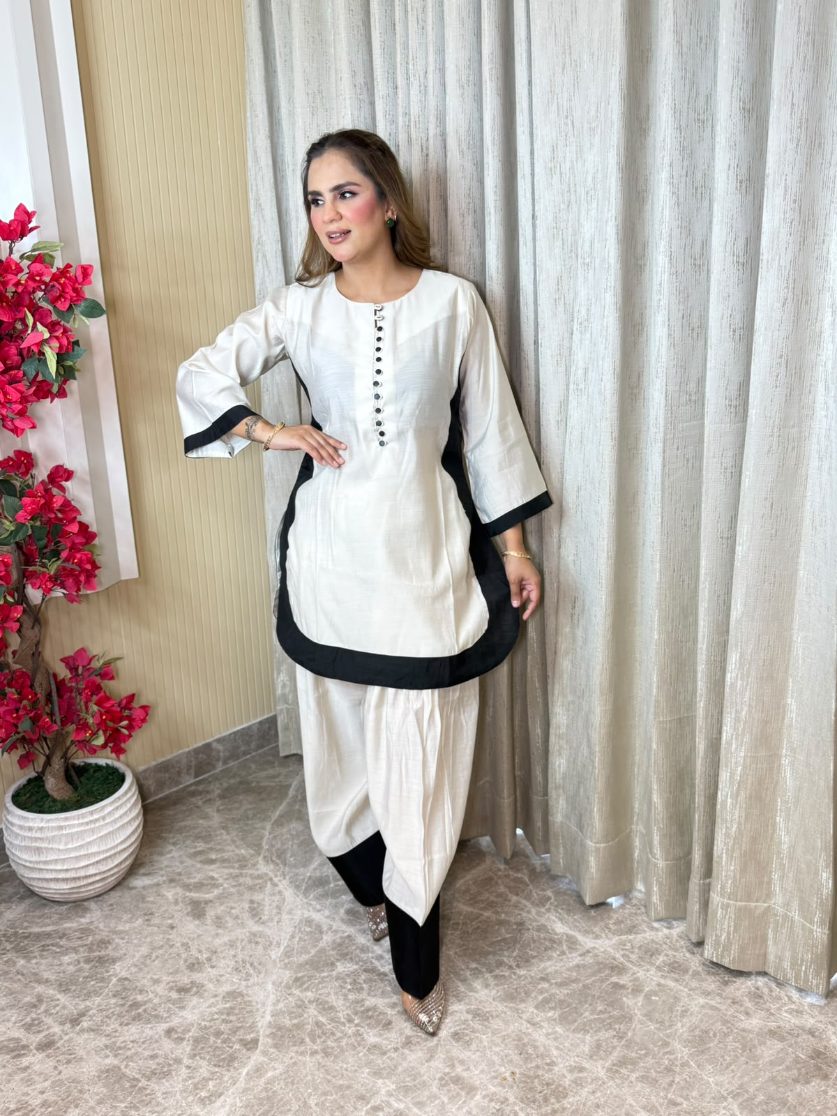 Beautiful Daily Wear Suit PC3207