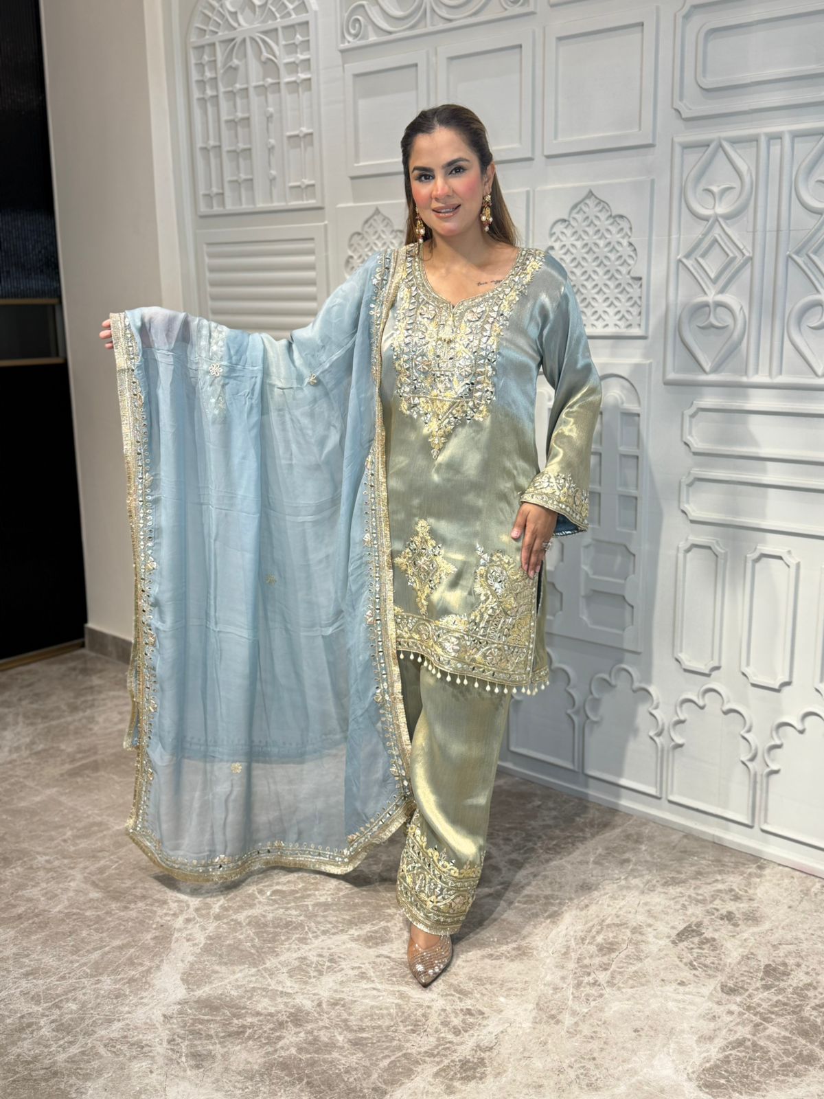 Beautiful Designer Suit PC3213