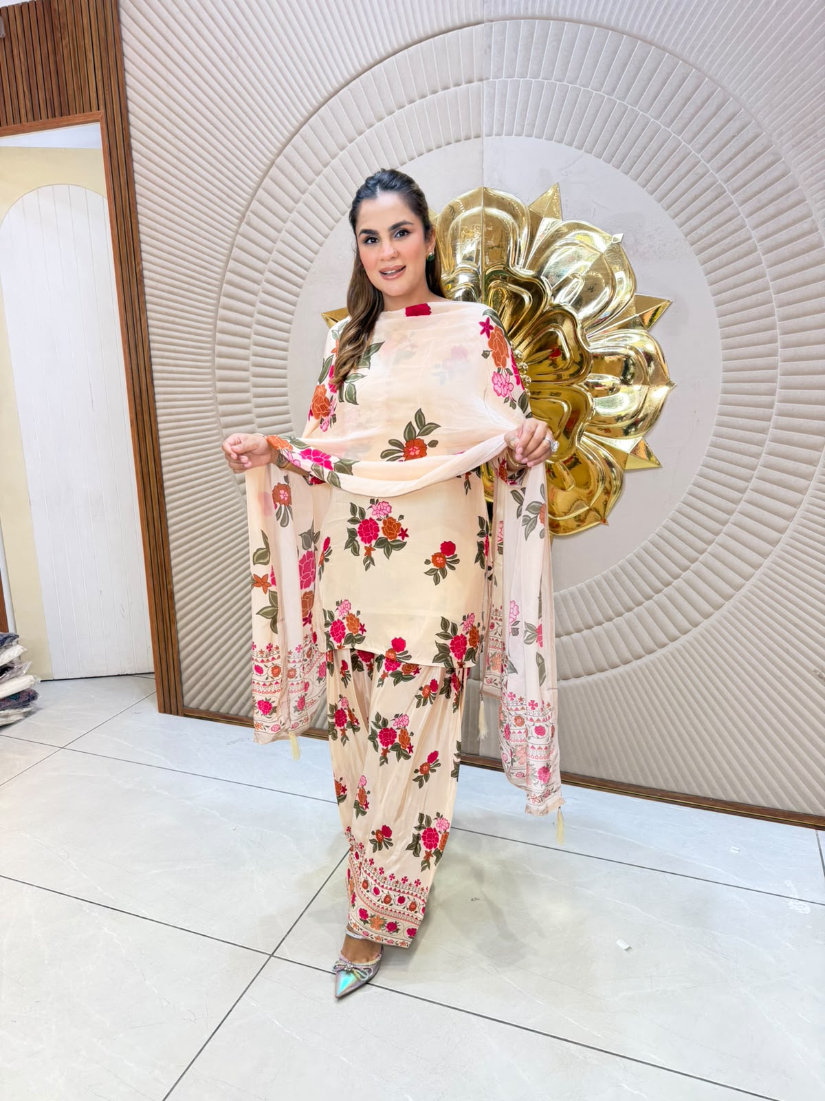 Beautiful Floral Print Suit PC3264