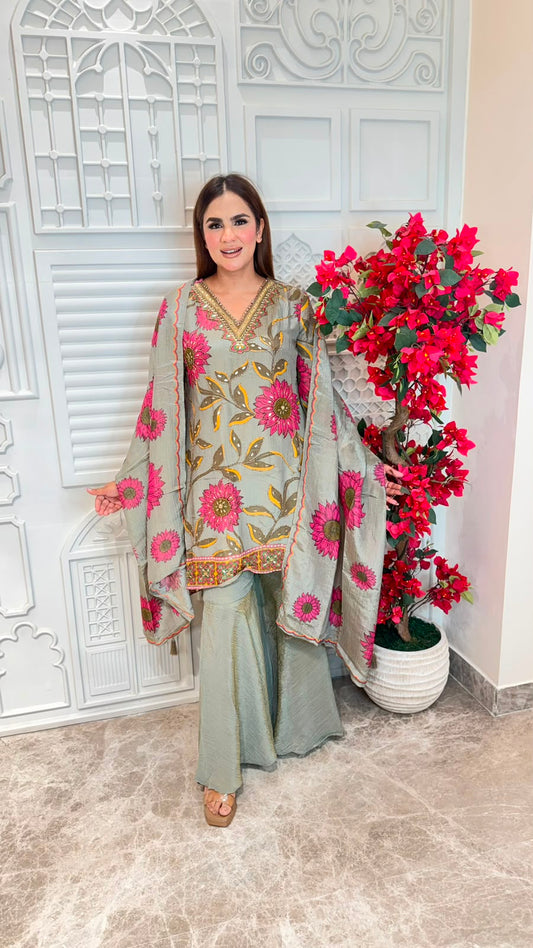 Elegant Suit With Flower Design PC3344