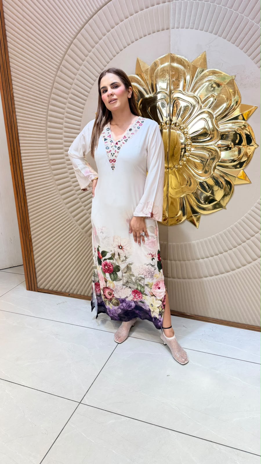 Elegant white kaftan dress pc3355