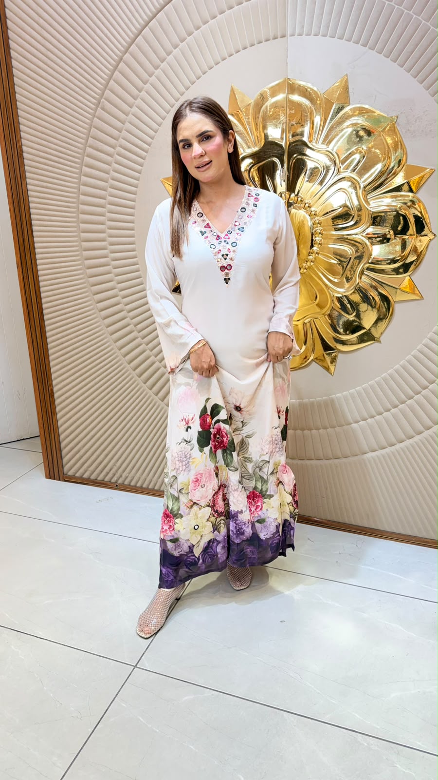 Elegant white kaftan dress pc3355