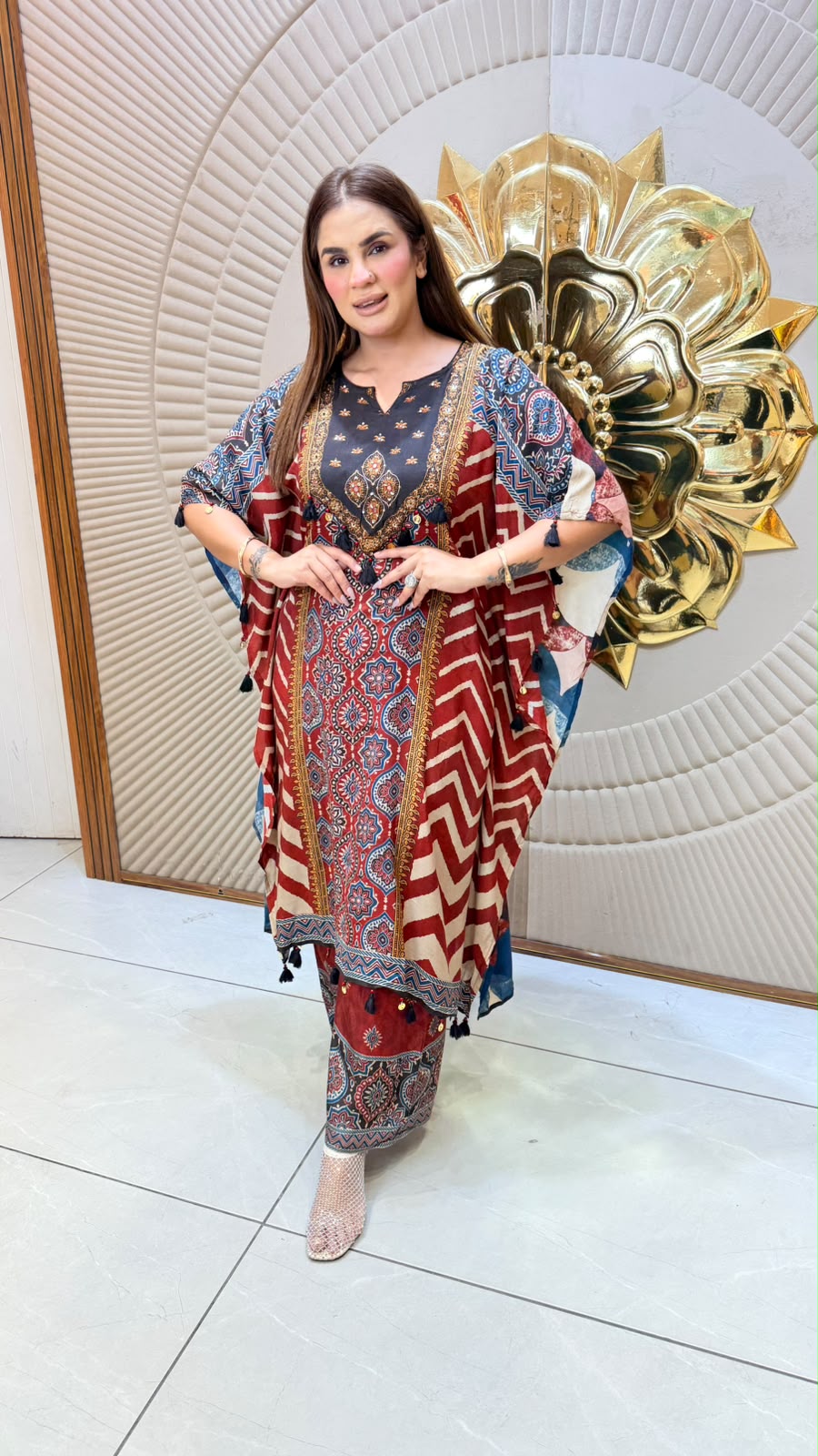 Elegant  Maroon and Red Printed Kaftan Dress PC3356