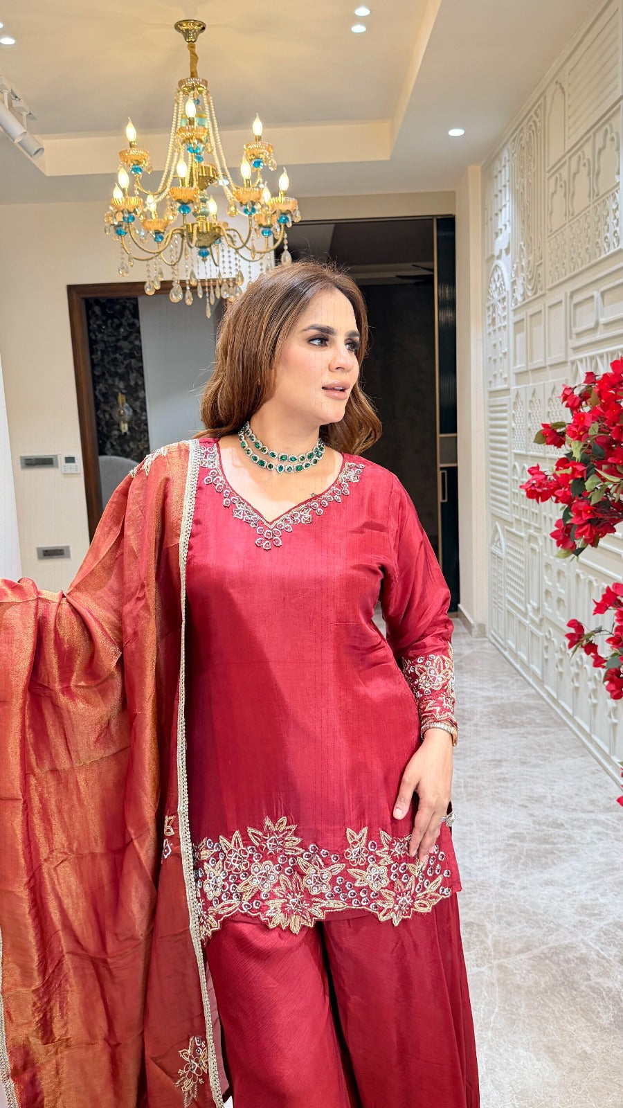 Elegant Suit With V-neck Design PC3409