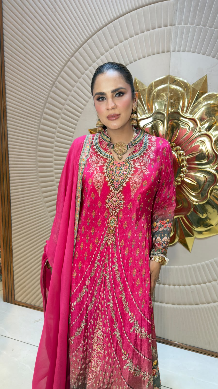 Beautiful floor-length Anarkali suit set pc3326