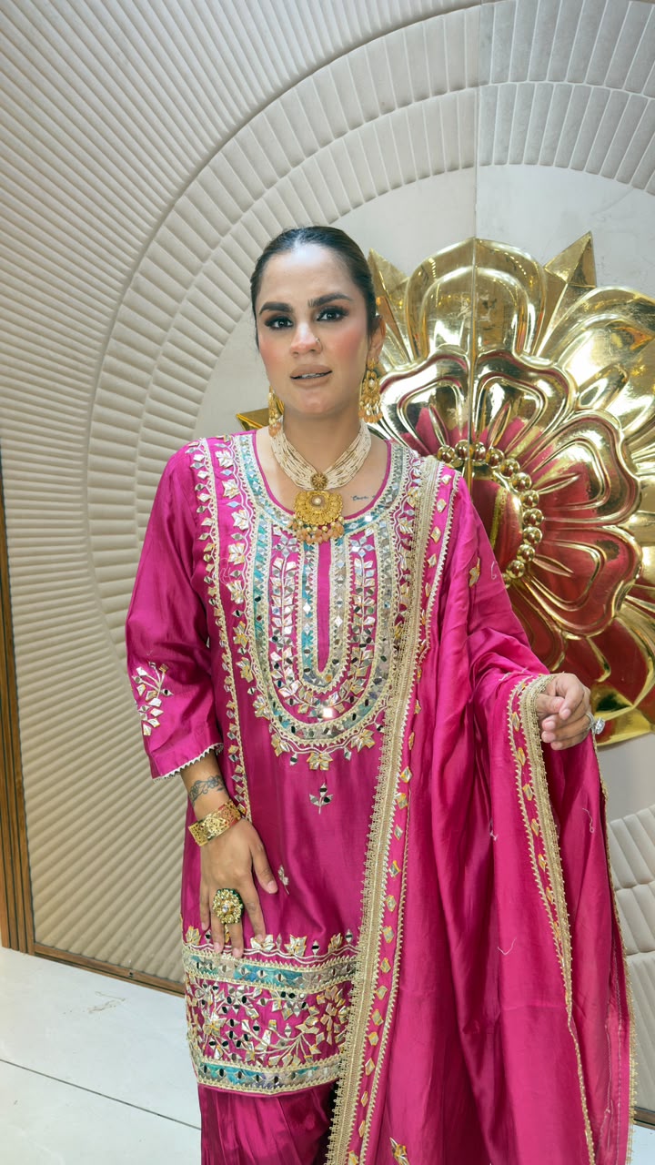 Beautiful magenta short silk kurta set pc3341