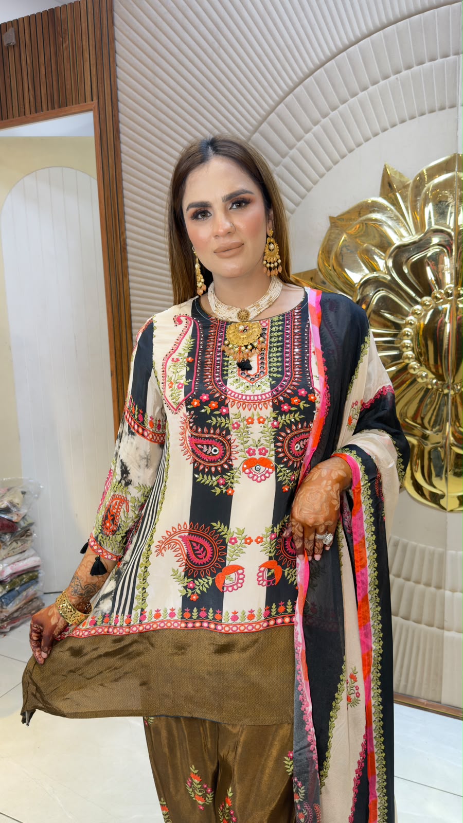 Elegant crepe embroidered printed suit set PC3360