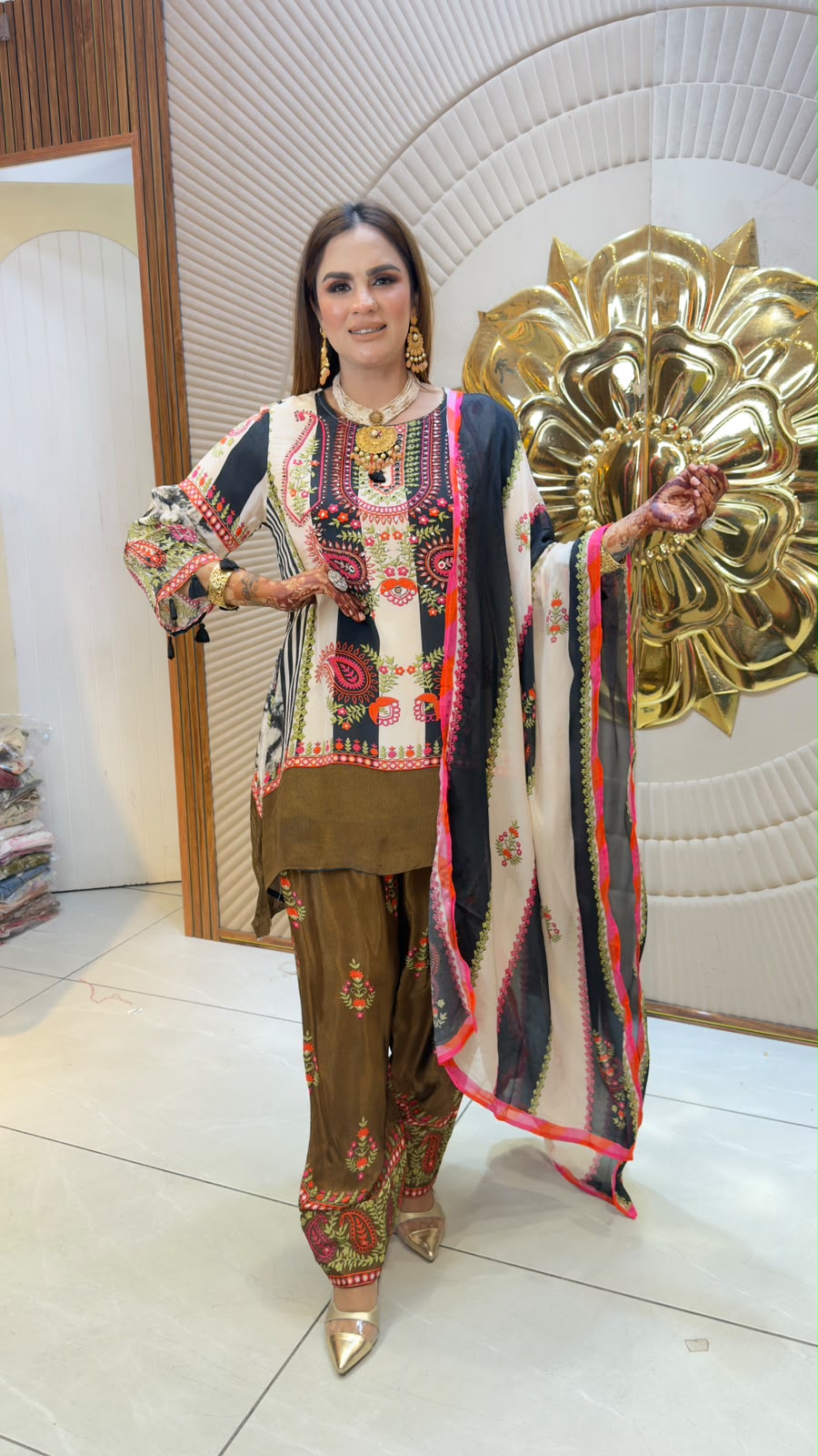 Elegant crepe embroidered printed suit set PC3360