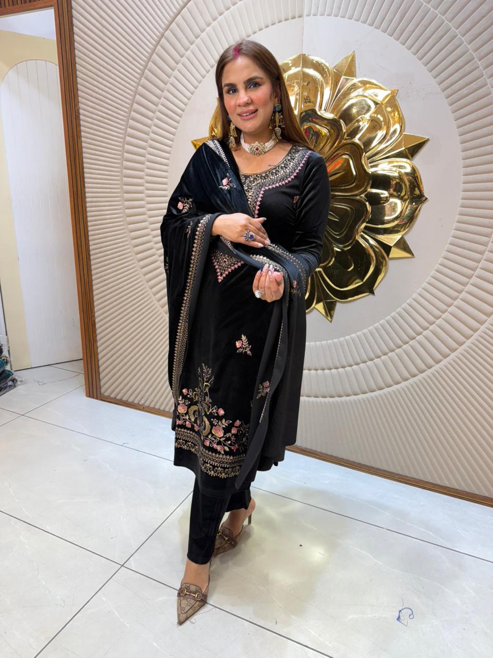 Stunning Velvet  Indian Winter Suit PC2315