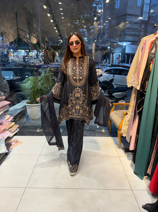 Beautiful Designer Suit With Lace Work PC2617