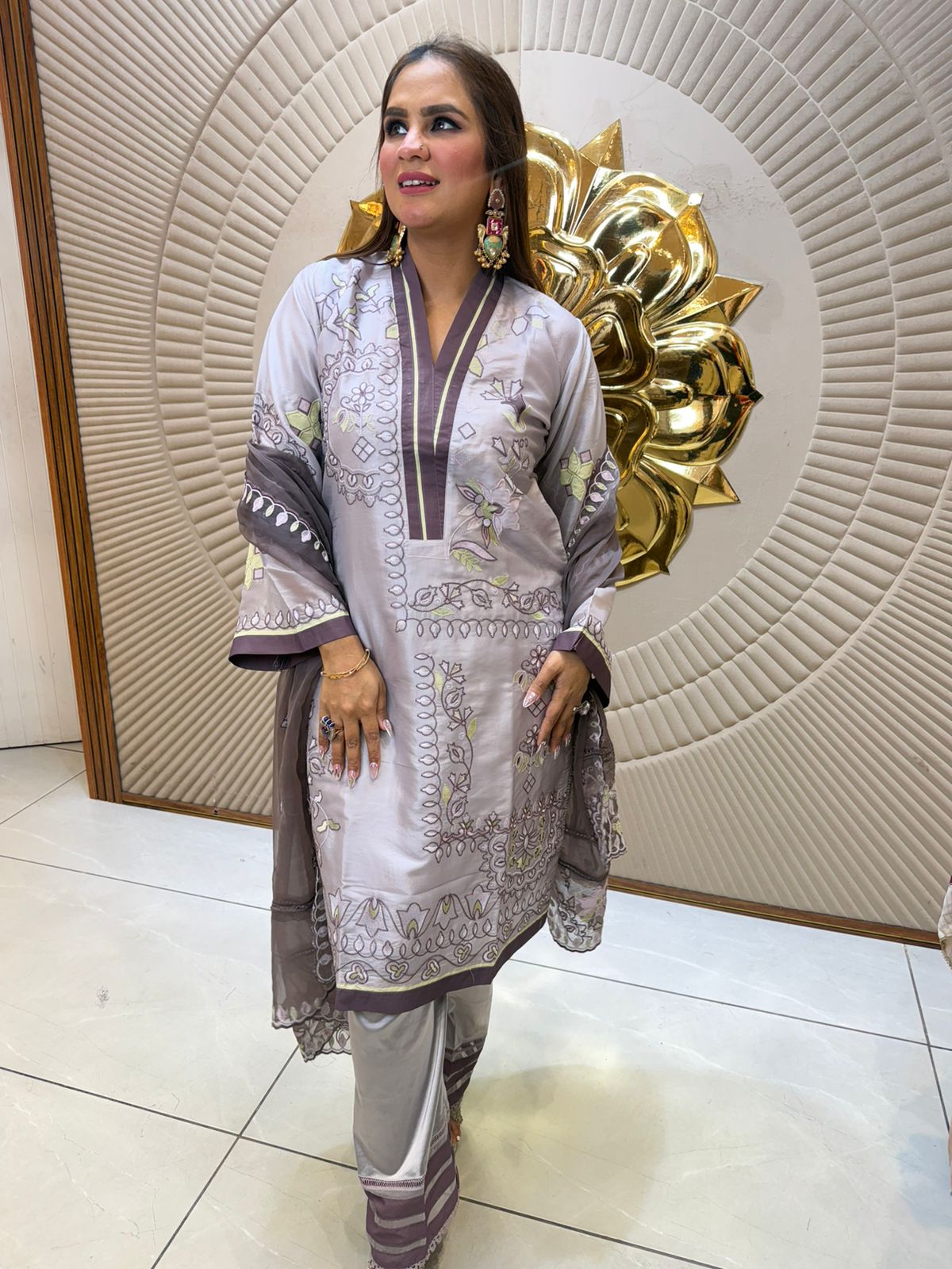 Elegant Suit With Embroidery PC2553