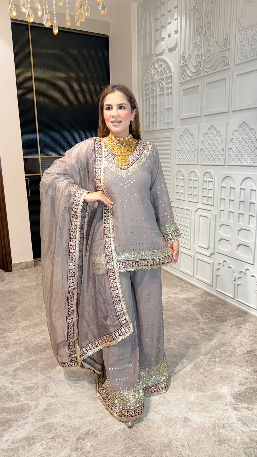 Beutiful elegant suit pc3583