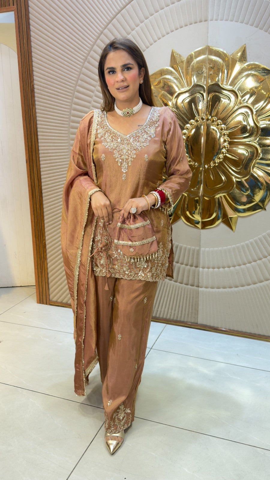 Beutiful elegant partywear suit with potli pc3818