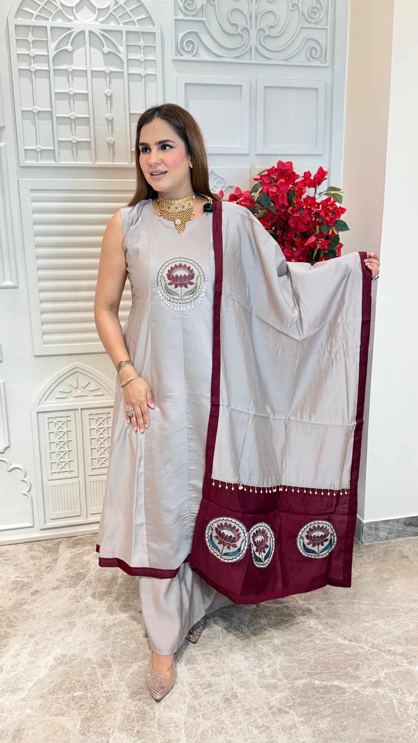 Beutiful elegant suit pc3635