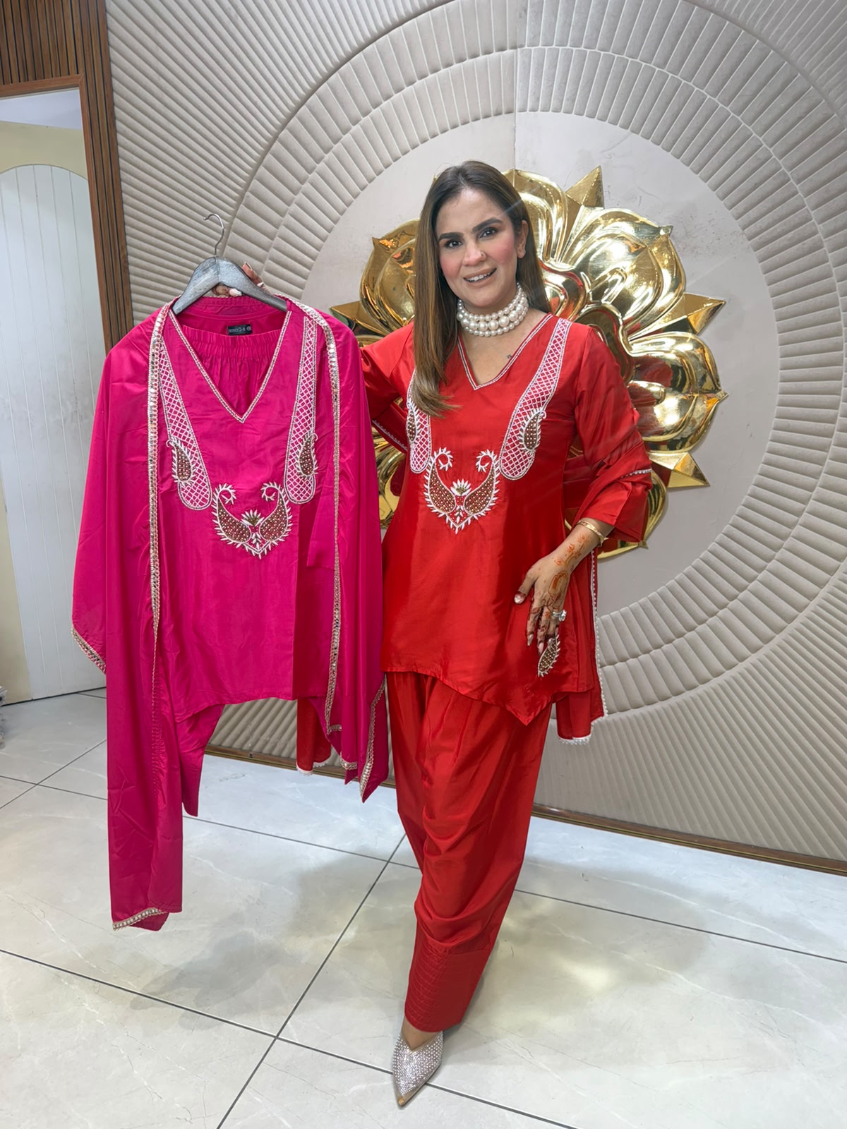 Beutiful elegant partywear suit pc3129