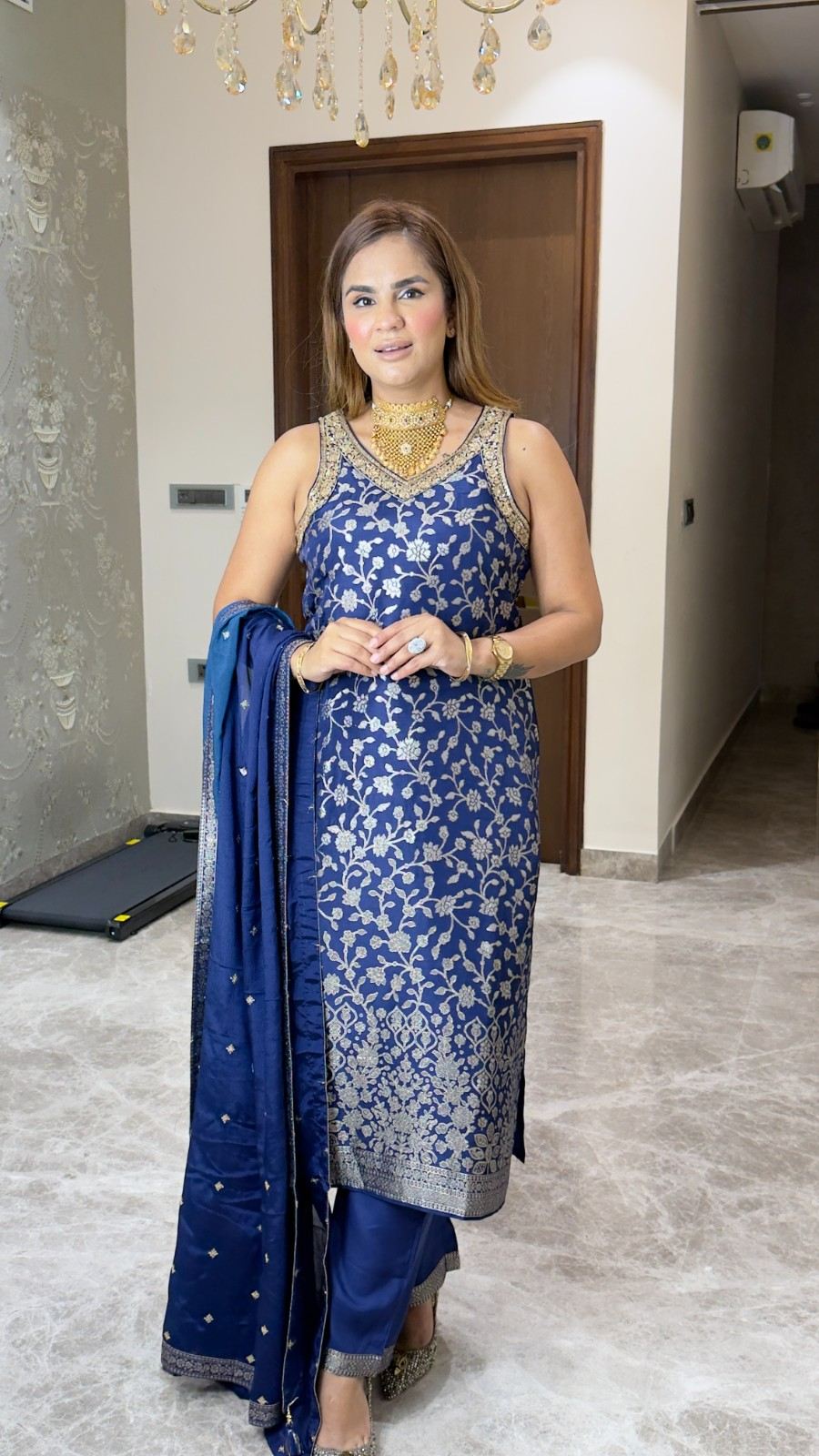 Beutiful elegant suit pc3751
