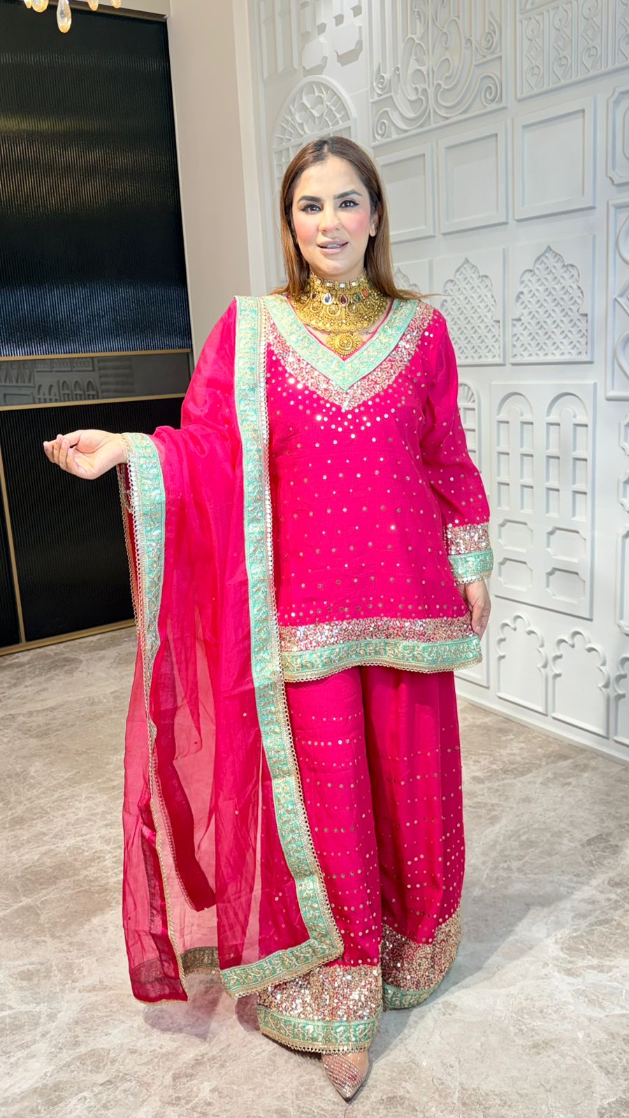 Beutiful elegant suit pc3583