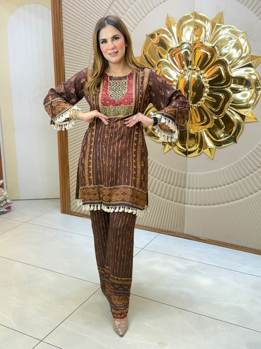 Beutiful elegant cordset pc8193