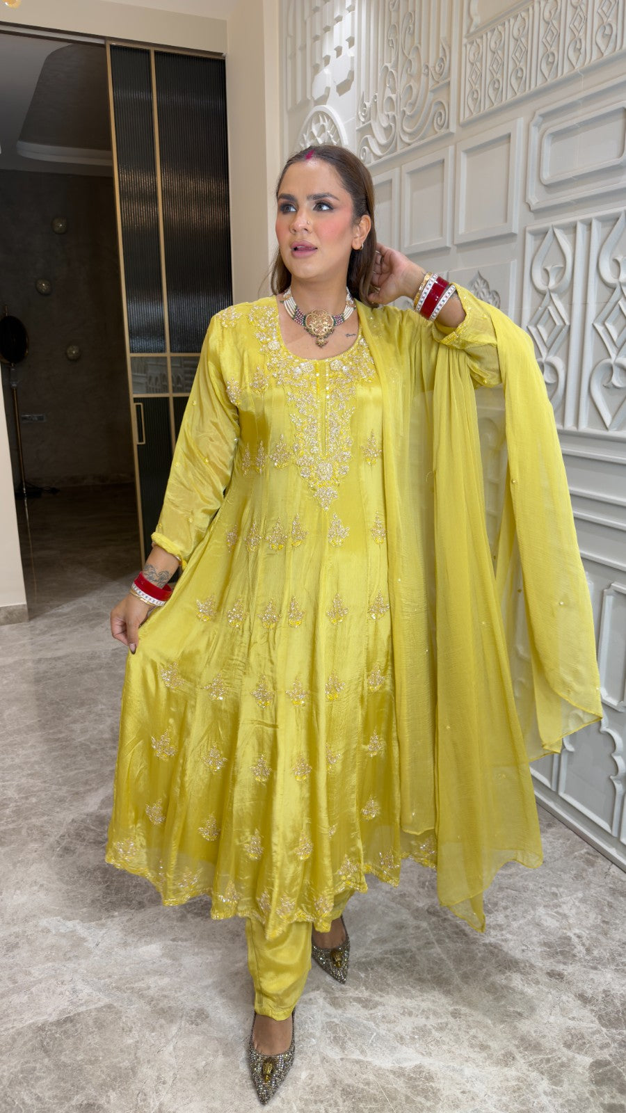 Beutiful elegant suit pc3371