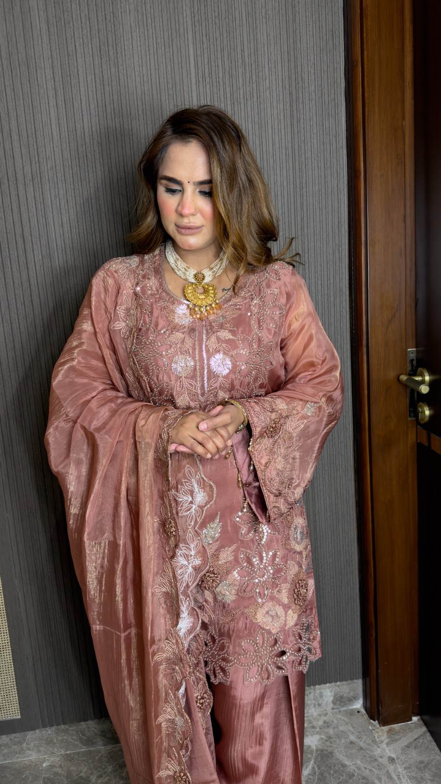 Beutiful elegant suit pc3744
