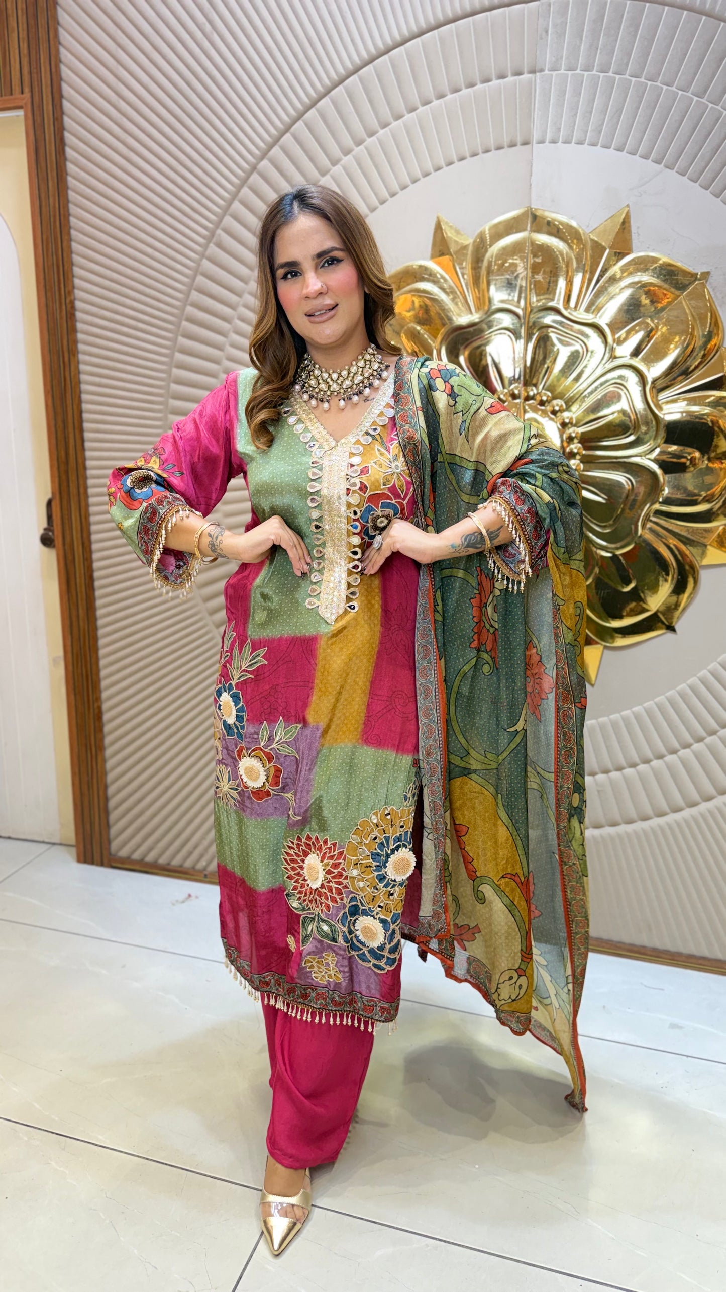 Beutiful elegant suit pc3669
