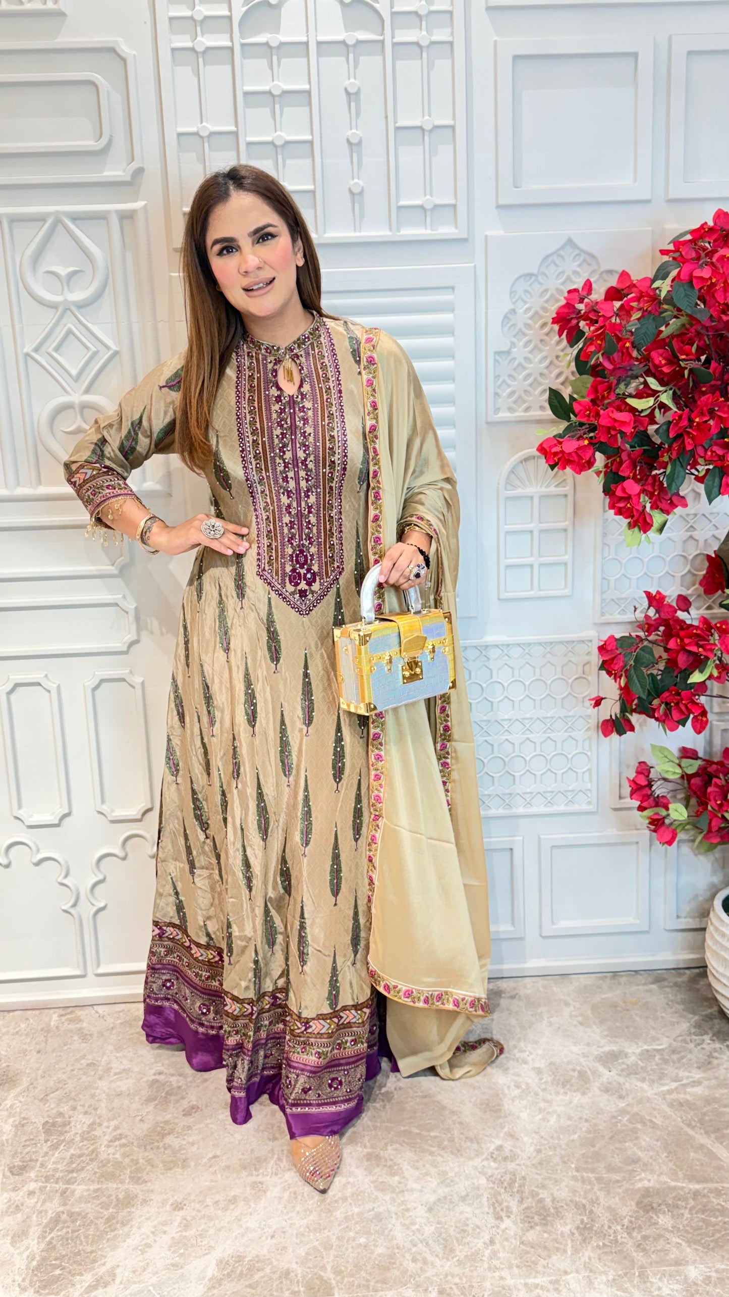 Beutiful elegant suit pc 3637