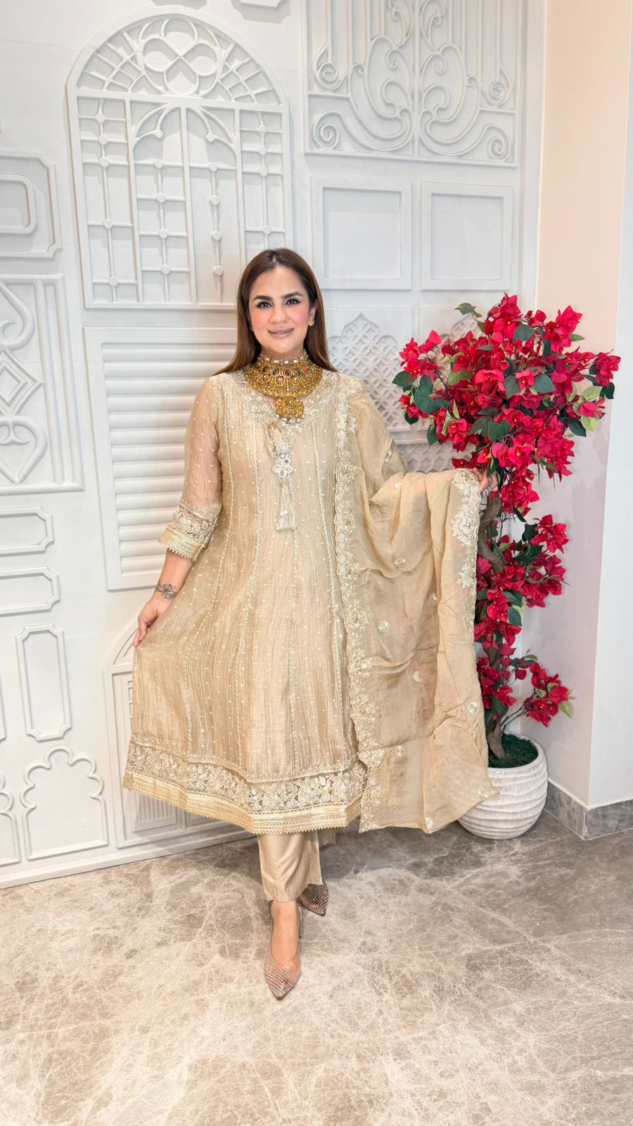 Beutiful elegant partywear suit pc3584
