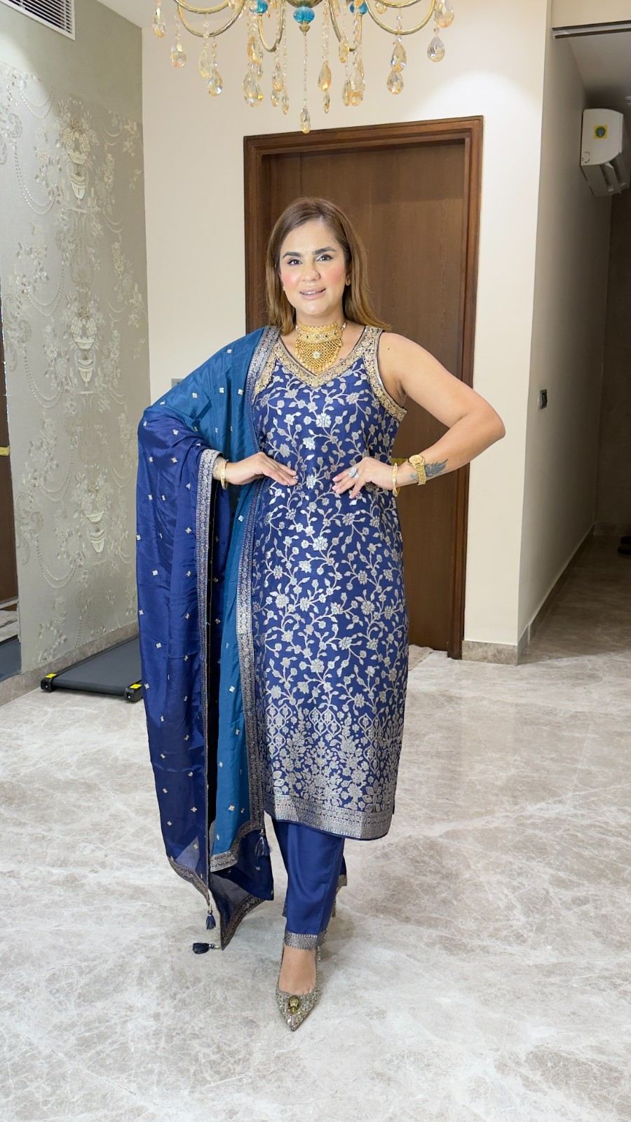 Beutiful elegant suit pc3751