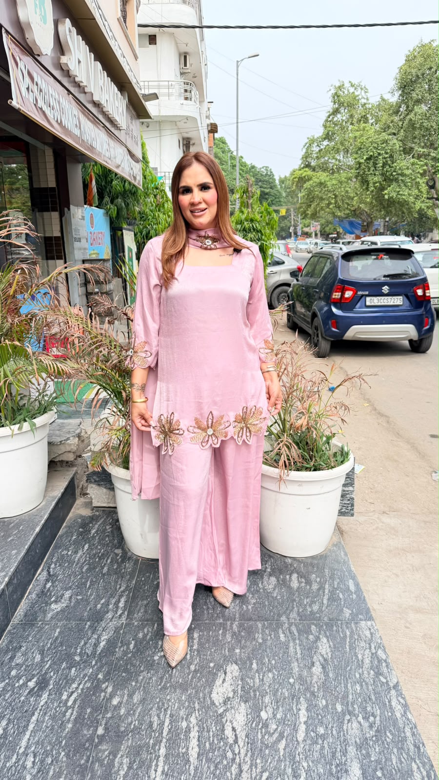 Beutiful elegant partywear suit pc3361