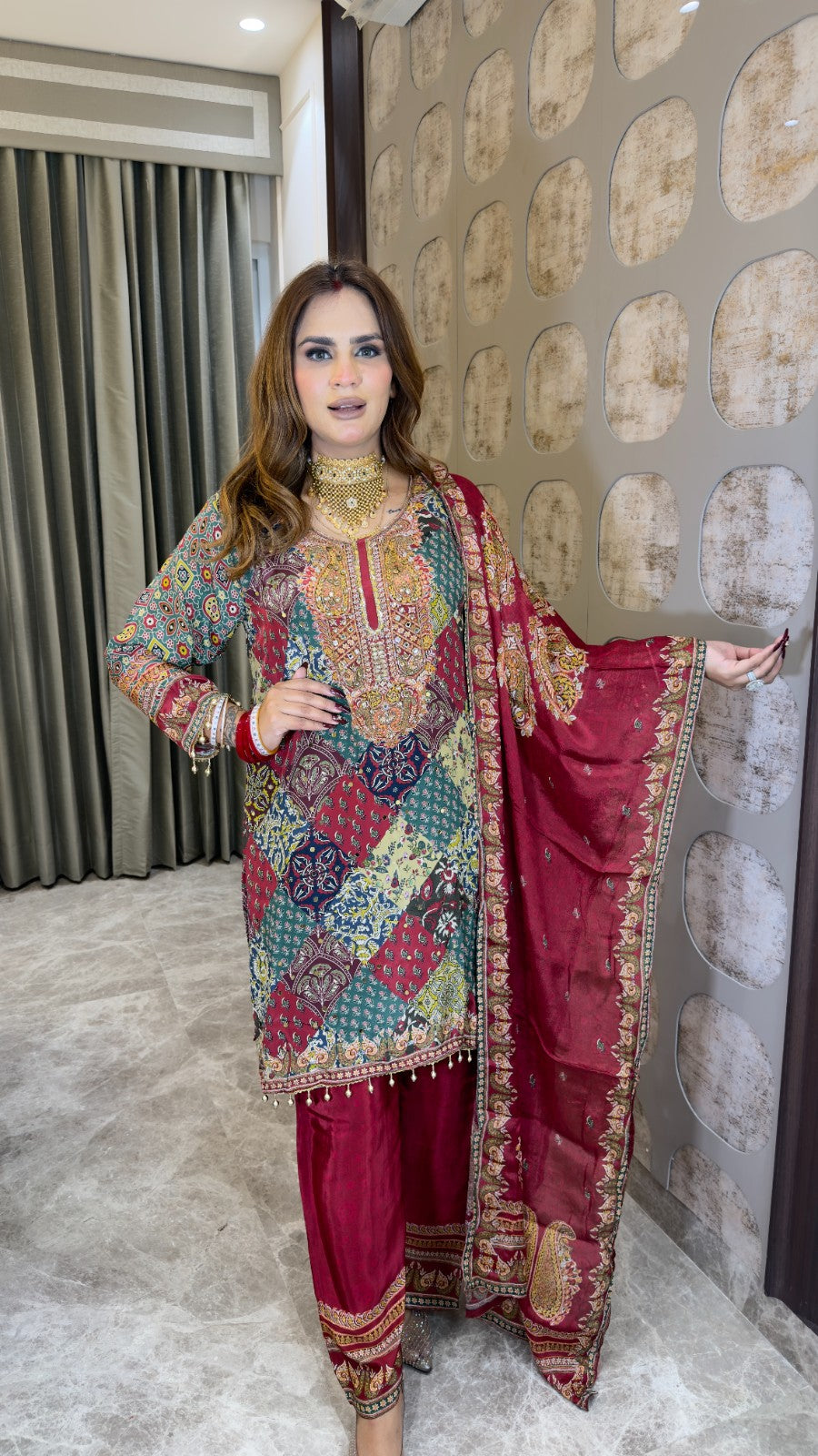 Beutiful elegant suit pc3309